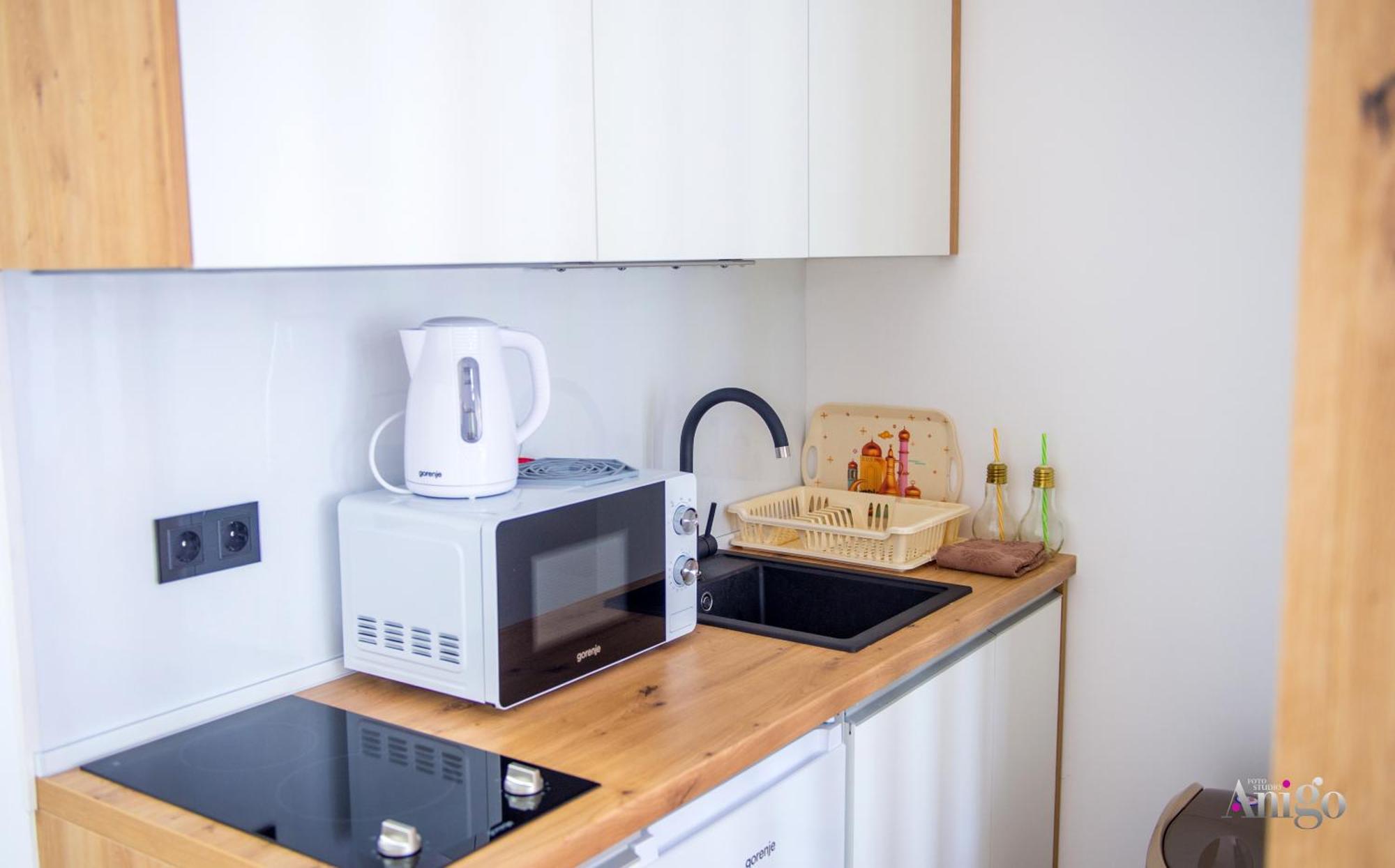 Royal Terrace Apartments Конич Екстериор снимка