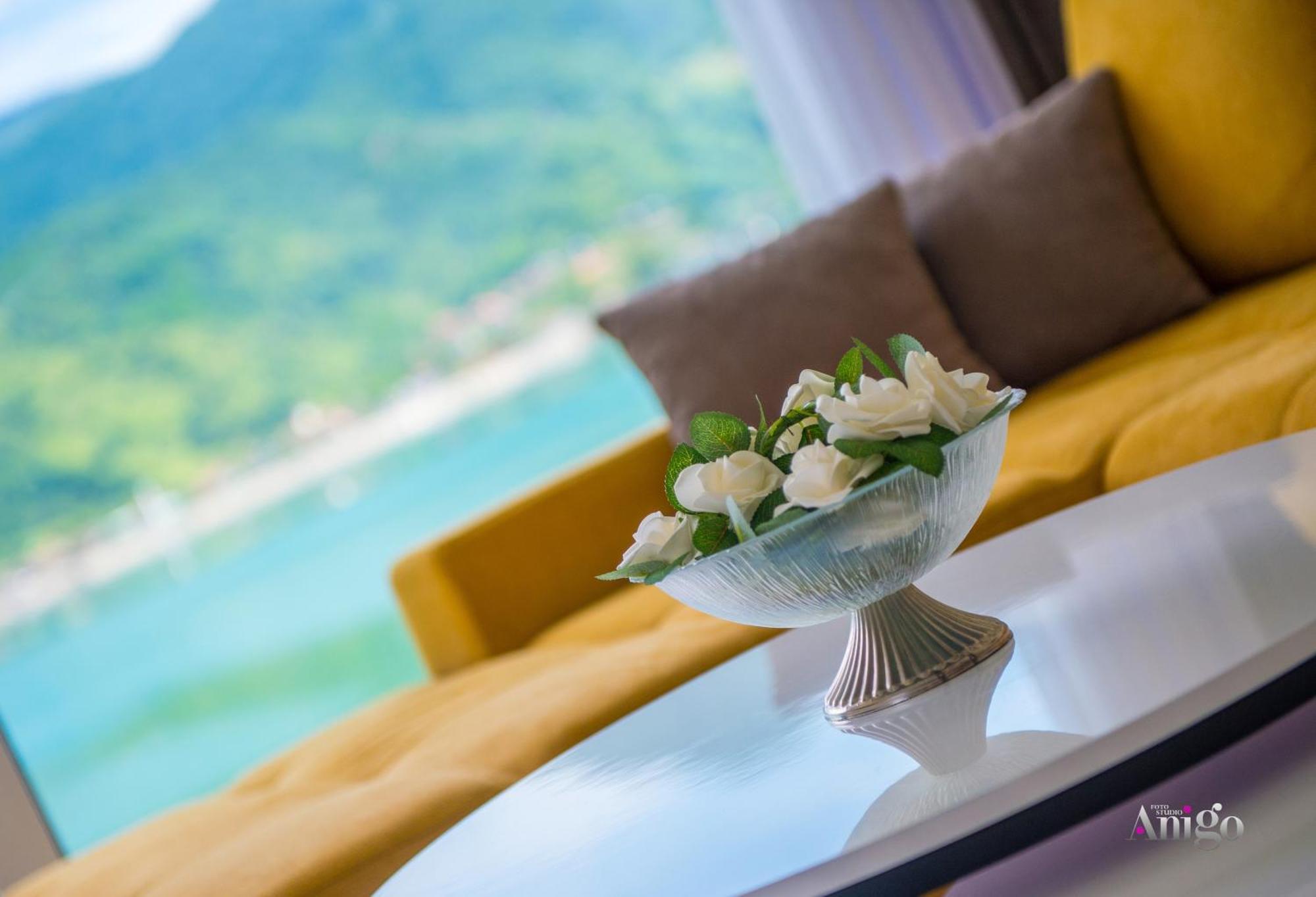 Royal Terrace Apartments Конич Екстериор снимка